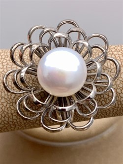 *Кольцо р.19 Белый Жемчуг д.10*10,5мм арт. 1.0325.0.b-551 Вес 5,89 г - фото 320631