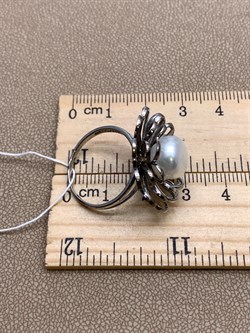 *Кольцо р.19 Белый Жемчуг д.10*10,5мм арт. 1.0325.0.b-551 Вес 5,89 г - фото 320637