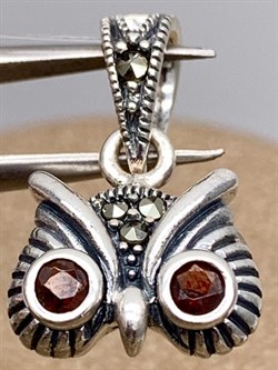 *Подвеска Филин Марказит Гранат Пироп арт. HP975SP-460 вес 2,16 г - фото 320707