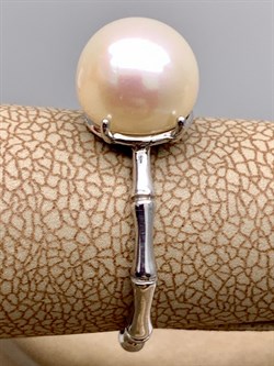 *Кольцо р.16 Белый Жемчуг д.9*9,5мм арт. 1.0469.0.b-483 Вес 2,53 г - фото 322127 *Кольцо р.16 Белый Жемчуг д.9*9,5мм арт. 1.0469.0.b-483 Вес 2,53 г - фото 322127