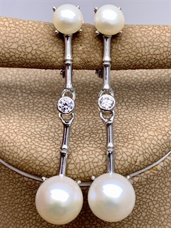 *Серьги Белый Жемчуг д.6*6,5 д.9*9,5мм арт. 2.0469.0.b-599 Вес 6,27 г - фото 322178 *Серьги Белый Жемчуг д.6*6,5 д.9*9,5мм арт. 2.0469.0.b-599 Вес 6,27 г - фото 322178