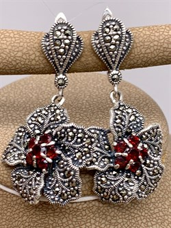 *Серьги Марказит Гранат Пироп арт. HE1151-388 вес 13.89 г - фото 322326