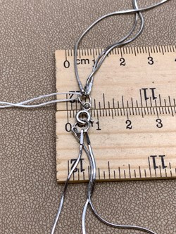 *Колье р.40 Фантазия 3 ряда Снейк квадратный арт. 0323R002L40-012, (Вес 6,73 г) - фото 322744