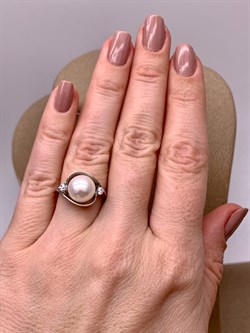 *Кольцо р.16 Белый Жемчуг д.9,5*10мм арт. 1.0639.0.b-161 Вес 3,76 г - фото 322967