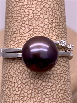 *Кольцо р.18 Черный Жемчуг д.8,5*9мм арт. 1.0394.0.b-247 Вес 2,38 г - фото 323273 *Кольцо р.18 Черный Жемчуг д.8,5*9мм арт. 1.0394.0.b-247 Вес 2,38 г - фото 323273