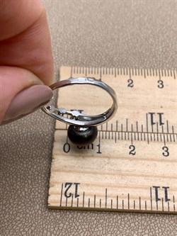 *Кольцо р.18 Черный Жемчуг д.8,5*9мм арт. 1.0394.0.b-247 Вес 2,38 г - фото 323275 *Кольцо р.18 Черный Жемчуг д.8,5*9мм арт. 1.0394.0.b-247 Вес 2,38 г - фото 323275