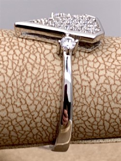 *Кольцо р.17 Белый Фианит Микро Вставки арт. MP-R10010-X-W-X-X-W-160 вес 2,64 г - фото 323685 *Кольцо р.17 Белый Фианит Микро Вставки арт. MP-R10010-X-W-X-X-W-160 вес 2,64 г - фото 323685