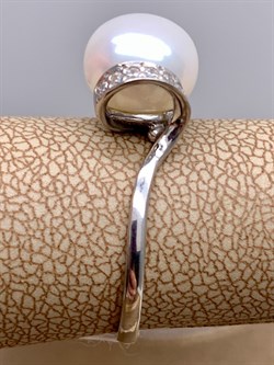 *Кольцо р.18,5 Белый Жемчуг д.9,5*10мм арт. 1.0178.0.b-429 Вес 3,06 г - фото 324321