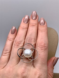 *Кольцо р.17 Белый Жемчуг д.12*12,5мм арт. 1.0432.0.b-378 Вес 6,83 г - фото 324353