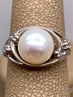 *Кольцо р.18 Белый Жемчуг д.9,5*10мм арт. 1.0674.0.b-432 Вес 2,97 г - фото 324405