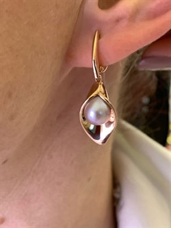 *Серьги д.8-8,5 Розовый Жемчуг цв Красное арт. 02-1-944-5500-010-955 вес 7,3 г - фото 324702 *Серьги д.8-8,5 Розовый Жемчуг цв Красное арт. 02-1-944-5500-010-955 вес 7,3 г - фото 324702