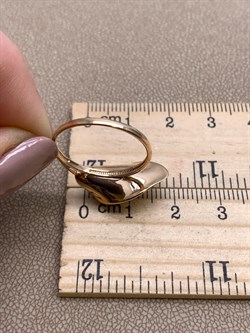 *Кольцо р.18д.8-8,5  Белый Жемчуг цв Красное арт. 01-1-944-0500-010-832 вес 3,41 г - фото 324728