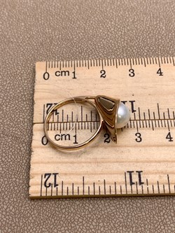 *Кольцо р.17,5 д.8-8,5 Белый Жемчуг цв Красное арт. 01-1-944-0500-010-801 вес 3,74 г - фото 324741 *Кольцо р.17,5 д.8-8,5 Белый Жемчуг цв Красное арт. 01-1-944-0500-010-801 вес 3,74 г - фото 324741