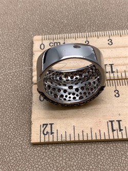 *Кольцо р.20 Коньячный Фианит Микро Вставки арт. Fb-R00849-X-WB-X-X-DB-382 вес 10,56 г - фото 326340