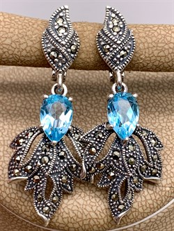 *Серьги Микс Марказит Голубой Топаз арт. HE955-980 вес 8,4 г - фото 328066 *Серьги Микс Марказит Голубой Топаз арт. HE955-980 вес 8,4 г - фото 328066