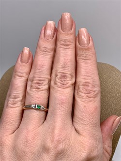 *Кольцо р.16,5 Изумруд цв Красное арт. 13825-101-494 (вес 1,33 г) - фото 329079