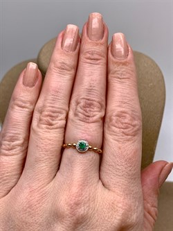 *Кольцо р.17 Изумруд цв Красное арт. 13032-101-254 (вес 1,48 г) - фото 329121