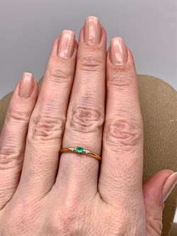 *Кольцо р.17,5 Изумруд цв Красное арт. 13621-101-283 (вес 1,1 г) - фото 329132