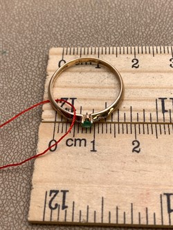 *Кольцо р.17,5 Изумруд цв Красное арт. 13621-101-283 (вес 1,1 г) - фото 329134