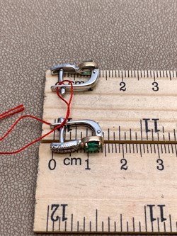 *Серьги Изумруд цв Белое, цв Красное арт. 23545-201-949 (вес 2,72 г) - фото 329270 *Серьги Изумруд цв Белое, цв Красное арт. 23545-201-949 (вес 2,72 г) - фото 329270