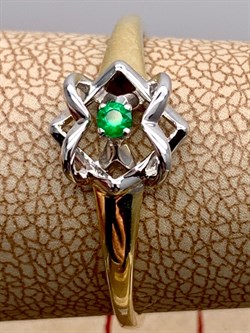 *Кольцо р.19,5 Изумруд цв Лимонное арт. 13558-301-886 (вес 1,64 г) - фото 329373 *Кольцо р.19,5 Изумруд цв Лимонное арт. 13558-301-886 (вес 1,64 г) - фото 329373