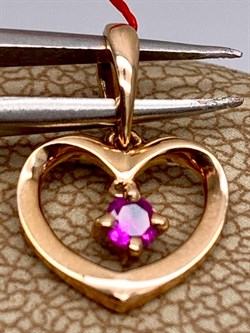 *Подвеска Сердце Рубин цв Красное арт. 34083-103-789 (вес 0,7 г) - фото 329398