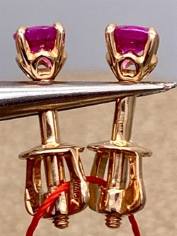 *Пусеты Рубин цв Красное арт. 24352-103-756 (вес 0,94 г) - фото 329523