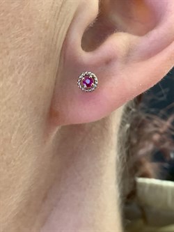 *Пусеты Рубин цв Красное арт. 23829-103-984 (вес 1,34 г) - фото 329529 *Пусеты Рубин цв Красное арт. 23829-103-984 (вес 1,34 г) - фото 329529