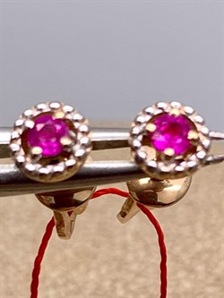 *Пусеты Рубин цв Красное арт. 23829-103-984 (вес 1,34 г) - фото 329532 *Пусеты Рубин цв Красное арт. 23829-103-984 (вес 1,34 г) - фото 329532