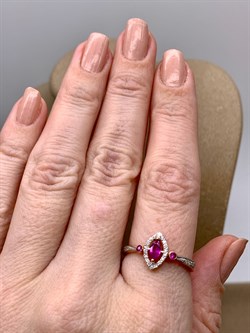 *Кольцо р.19 Рубин цв Красное арт. 13990-103-543 (вес 2,13 г) - фото 329657