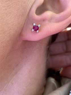 *Пусеты Рубин цв Красное арт. 23984-103-731 (вес 1,84 г) - фото 329773