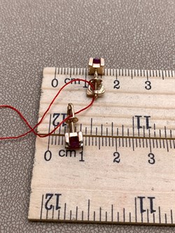 *Пусеты Рубин цв Красное арт. 23984-103-731 (вес 1,84 г) - фото 329778