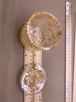 Стакан с крышкой Бантик р. 7*8,5 см Янтарь Золотая поталь арт 250302 вес 172,14 гр - фото 329890