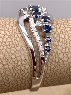 *Кольцо р.18 Сапфир цв Белое арт. 13639-202-084 (вес 2,58 г) - фото 330253