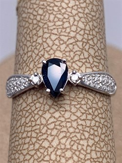 *Кольцо р.16 Сапфир цв Белое арт. 13410-202-232 (вес 1,81 г) - фото 330287