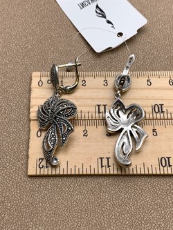 *Серьги Бантики Марказит арт. HE1449-1L-624 Вес 13,86 г - фото 330561 *Серьги Бантики Марказит арт. HE1449-1L-624 Вес 13,86 г - фото 330561