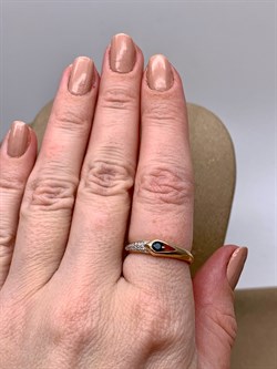 *Кольцо р.18 Сапфир цв Красное арт. 12917-102-445 (вес 1,91 г) - фото 330644