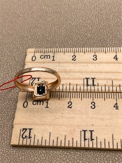 *Кольцо р.17 Сапфир цв Красное арт. 13933-102-923 (вес 1,95 г) - фото 330816