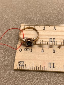 *Кольцо р.17 Сапфир цв Красное арт. 13933-102-923 (вес 1,95 г) - фото 330817