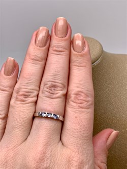 *Кольцо р.17,5 Танзанит цв Белое арт. 13540-204-768 (вес 1,58 г) - фото 331239 *Кольцо р.17,5 Танзанит цв Белое арт. 13540-204-768 (вес 1,58 г) - фото 331239