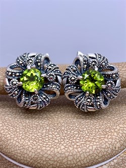 *Серьги Цветы Марказит Хризолит арт. HE1456-579 вес  7.79 г - фото 332044 *Серьги Цветы Марказит Хризолит арт. HE1456-579 вес  7.79 г - фото 332044