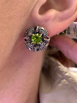 *Серьги Цветы Марказит Хризолит арт. HE1456-579 вес  7.79 г - фото 332045 *Серьги Цветы Марказит Хризолит арт. HE1456-579 вес  7.79 г - фото 332045