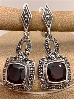 *Серьги Микс Марказит Гранат Пироп арт. HE848-052 вес 8,11 г - фото 332074