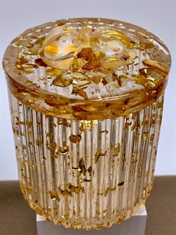 Стакан с крышкой р-р 7*8,5 см Янтарь Золотая поталь арт 250303 вес 178,85 гр - фото 332346