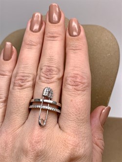 *Кольцо р.18 Белый Фианит арт. 01-1728/00КЦ-00-594 вес 3,63 г - фото 332414 *Кольцо р.18 Белый Фианит арт. 01-1728/00КЦ-00-594 вес 3,63 г - фото 332414