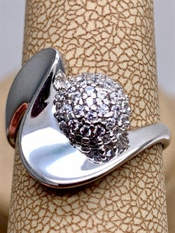 *Кольцо р.17 Белый Фианит арт. 01-1382/00КЦ-00-223 вес 2,98 г - фото 332447 *Кольцо р.17 Белый Фианит арт. 01-1382/00КЦ-00-223 вес 2,98 г - фото 332447