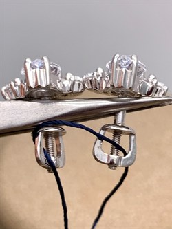 *Серьги Пусеты Белый Фианит арт. 02-1366/00КЦ-00-903 вес 3,06 г - фото 332628