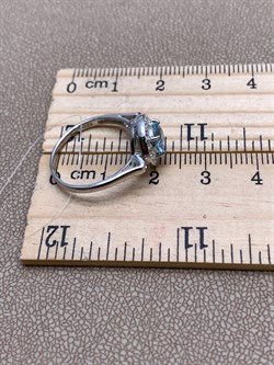 *Кольцо р.17,5 Голубой Топаз арт. R00093-817 вес 2,1 г - фото 334073