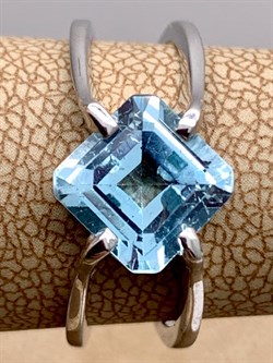 *КОЛЬЦО р.18 Голубой Топаз арт. R00046-269, (вес 3,8 г) - фото 334228 *КОЛЬЦО р.18 Голубой Топаз арт. R00046-269, (вес 3,8 г) - фото 334228