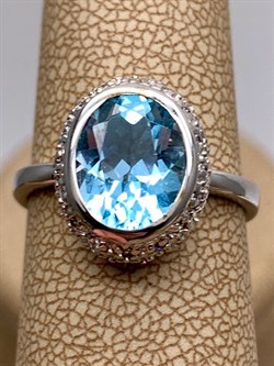 *КОЛЬЦО р.18 Голубой Топаз арт. R00020-135, (вес 4,35 г) - фото 334254 *КОЛЬЦО р.18 Голубой Топаз арт. R00020-135, (вес 4,35 г) - фото 334254